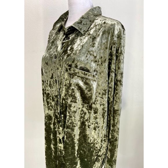 Belle by Kim Gravel Tops - Belle Kim Gravel velvet shirt button down long sleeve disco night out women XL